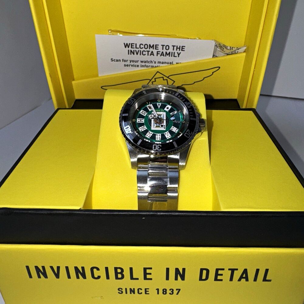 Mens Invicta Pro Diver House Of Cards Poker 40mm Green Dial Black Bezel